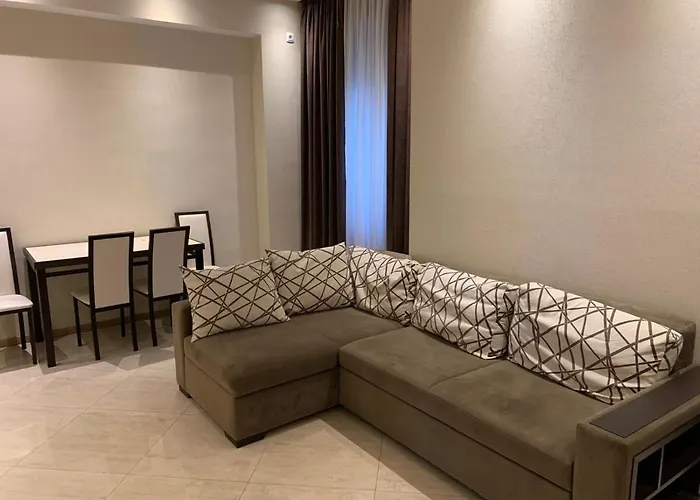Apartment Three Bedroom In Saburtalo